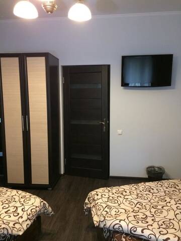 Фото номера Улучшенный четырехместный номер Лоджи Agrousadba Sosnovij Raj г. Yezhona 4